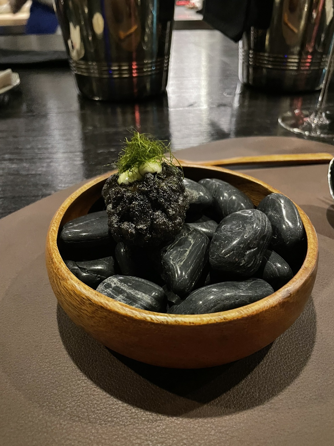 블랙차콜(BLACK CHARCOAL)